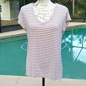 Columbia Pale Mauve And White Stripe Shirt Size Small  (A42)